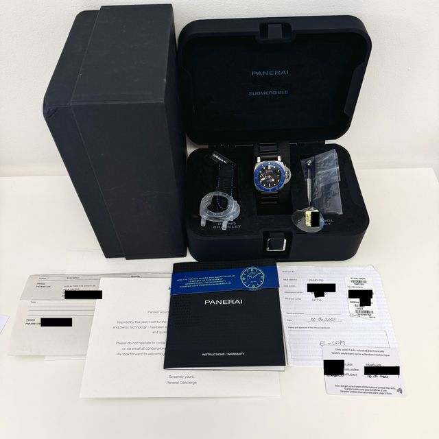 Panerai Submersible PAM01209 Image 6